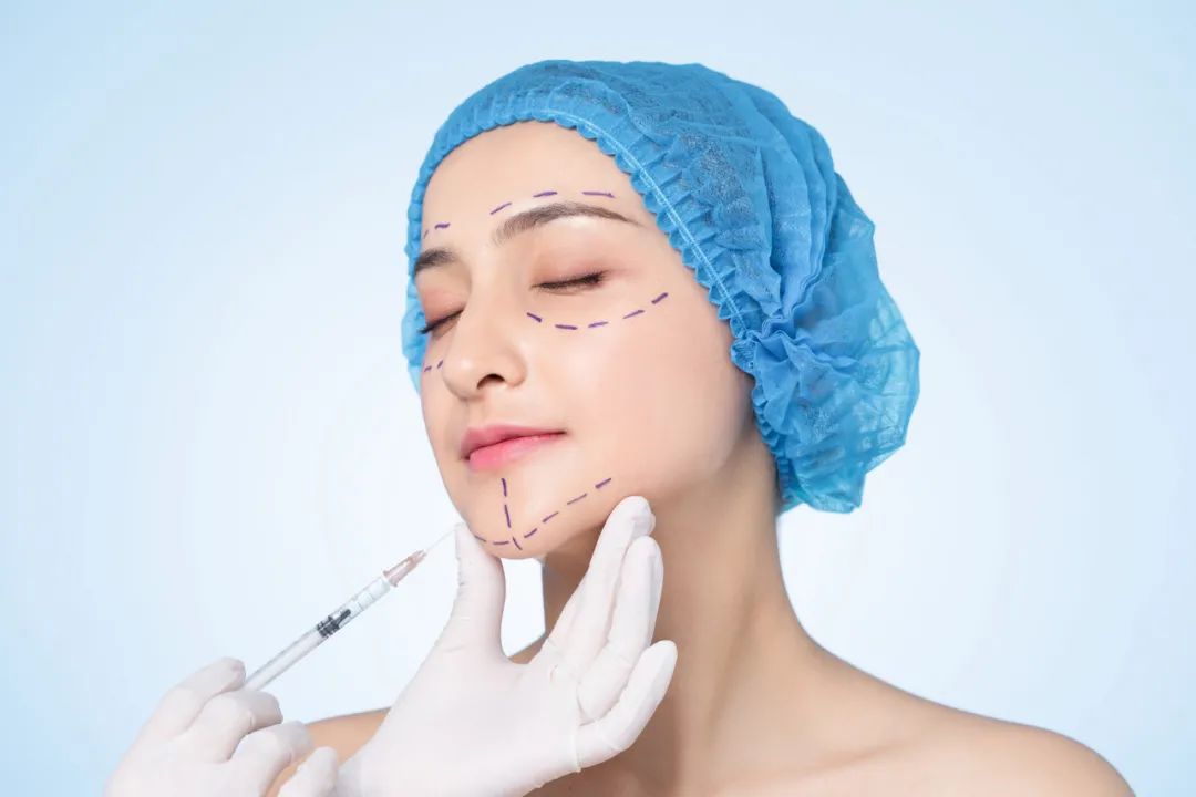 青岛华韩整形医院违法吗,青岛华韩整形医院事故