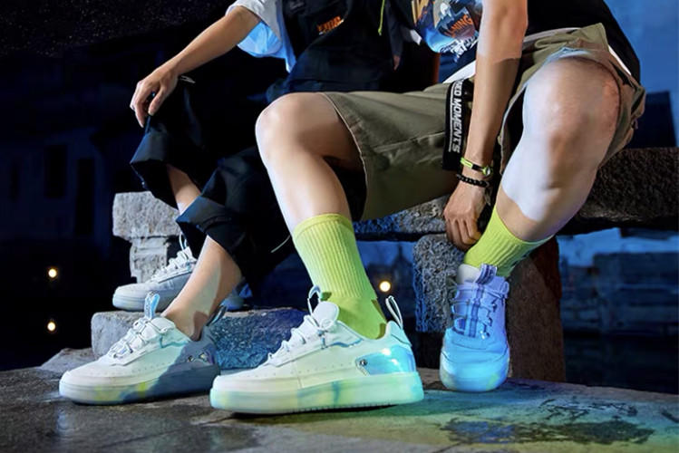 推荐好看厚底板鞋,厚底板鞋显矮