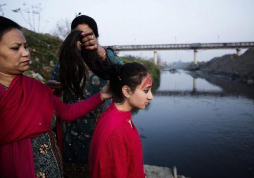 在尼泊尔100人民币能干什么 (尼泊尔的养老待遇)