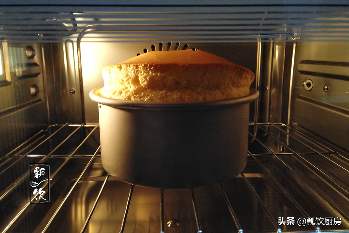 做好的蛋糕放凉容易塌陷,为什么做的蛋糕塌陷和不蓬松