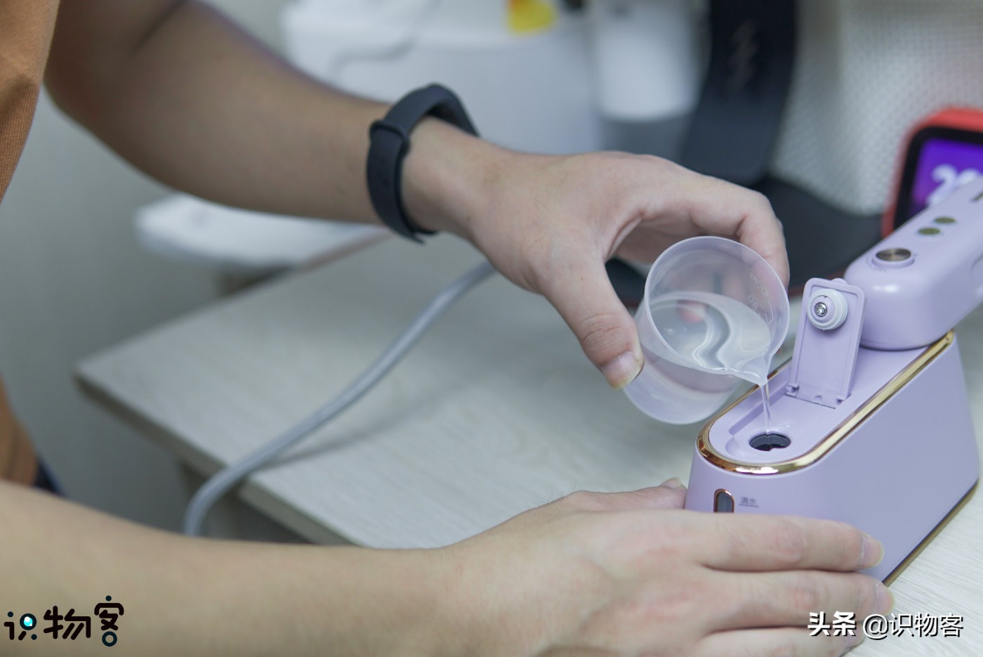 大宇手持挂烫机家用小型蒸汽熨斗,红心熨斗大宇手持挂烫机几款对比