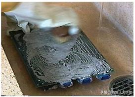 好文|机器人进水后,还有机会重新恢复运行吗?