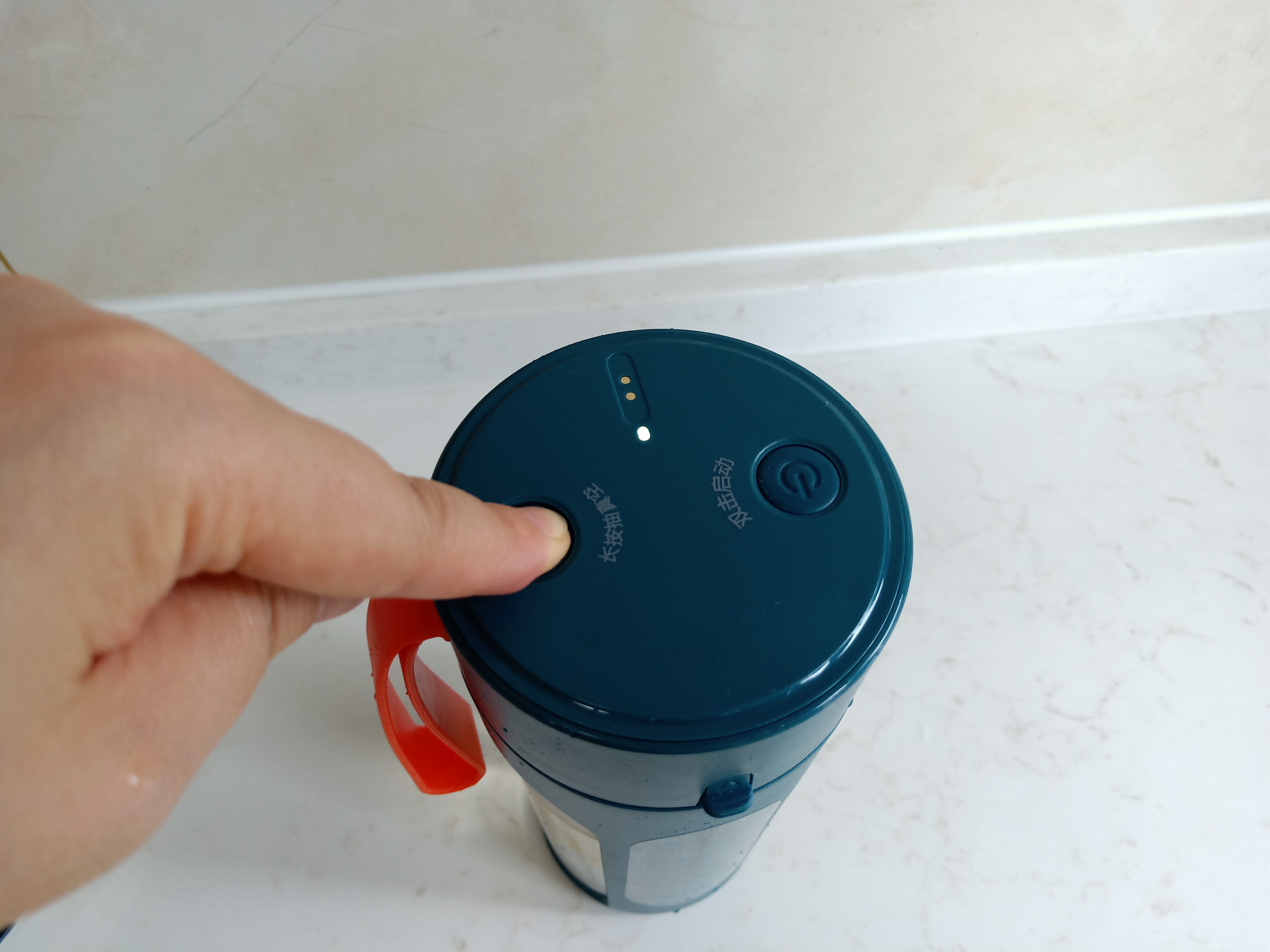 真空红酒塞瓶器是不是智商税,果汁杯是智商税吗