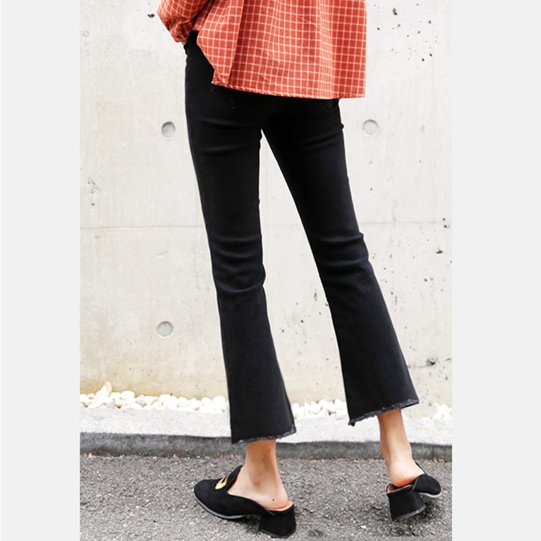 靴子裤子今年最流行的穿搭,裤子靴子秋冬这样穿时髦又保暖