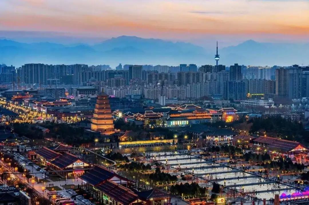 西安兵马俑文化自信,原创西安古老的地标建筑