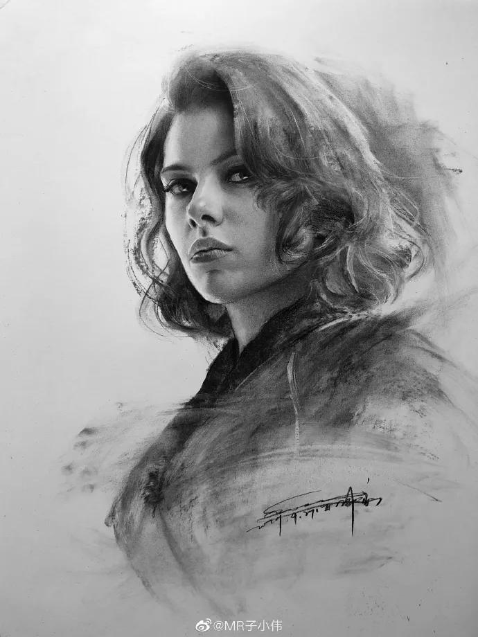 画一幅素描100万笔,胡歌、李现、迪丽热巴在他笔下全都画活了