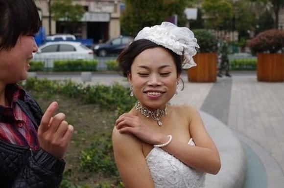 当年的凤姐如今怎样了,凤姐真实生活现状