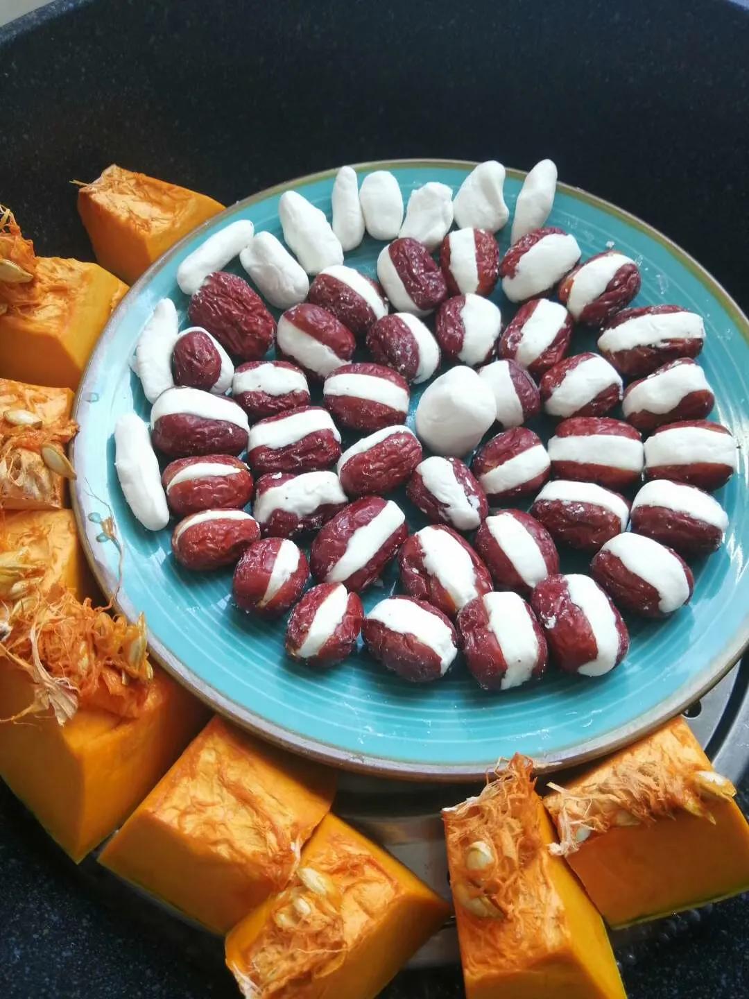 一家三口在大理租房,一家三口的田园生活