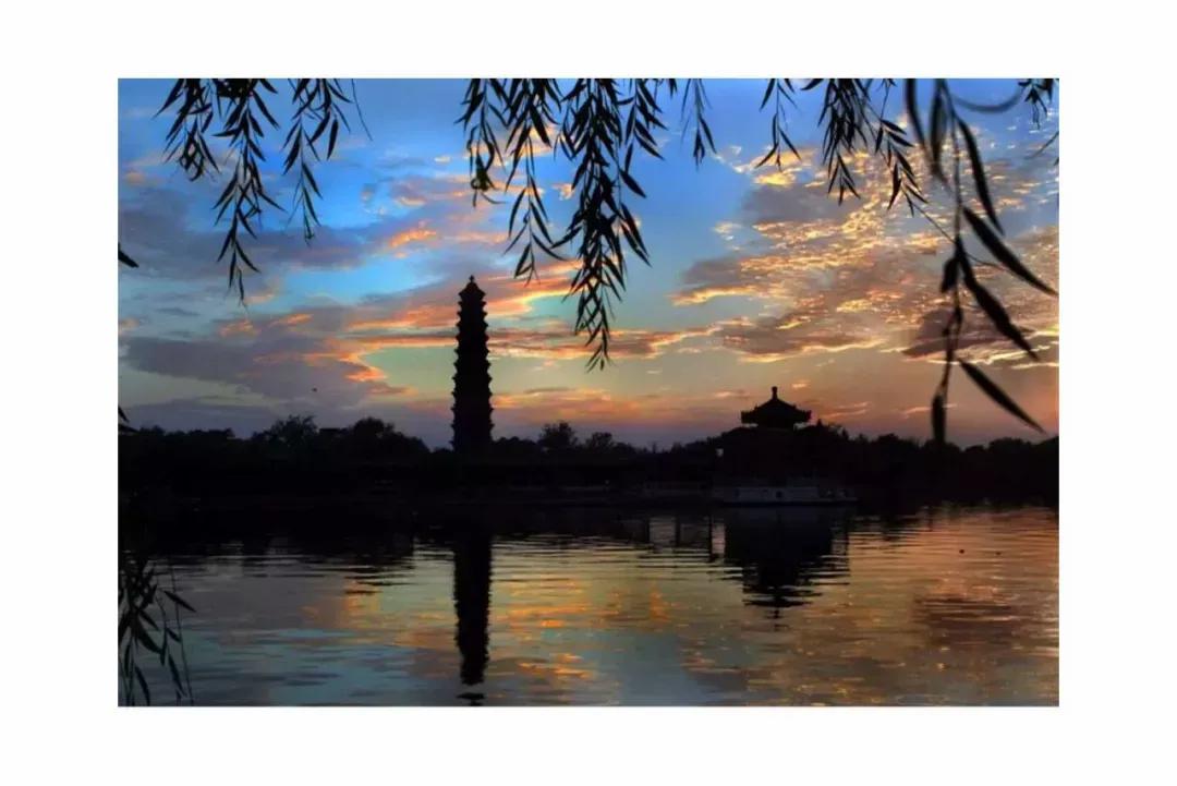 坐落河南,中国最美之一,这所双一流大学火了!坐拥宫殿式建筑!