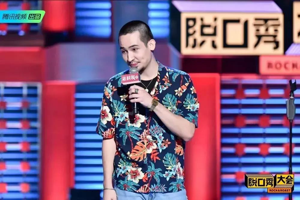 听了笑着就哭了的笑话,成年人的笑话笑着笑着就哭了