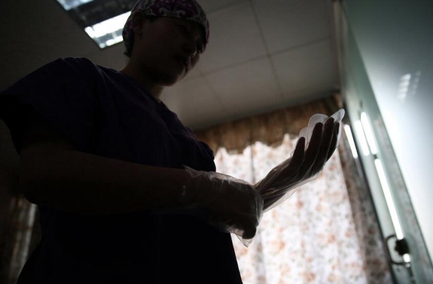 宫口开十指到底是多宽,宫口开一公分等于几厘米