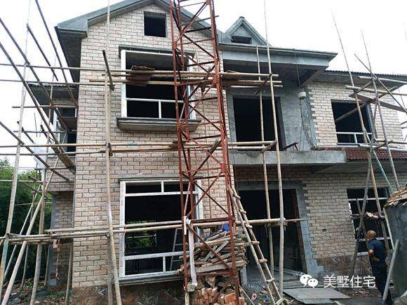 嘉兴小别墅,萧山小伙花200万造农村别墅