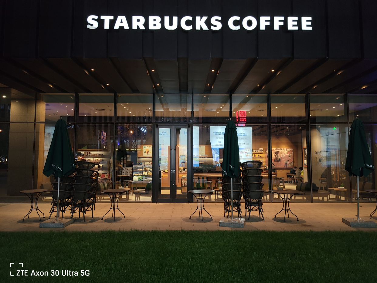 中兴axon30ultra航天版拍照评测,中兴axon30ultra对比努比亚nubiaz30pro