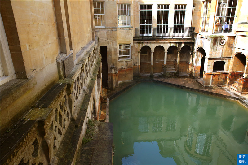 英国巴斯泡澡,英国巴斯浴池