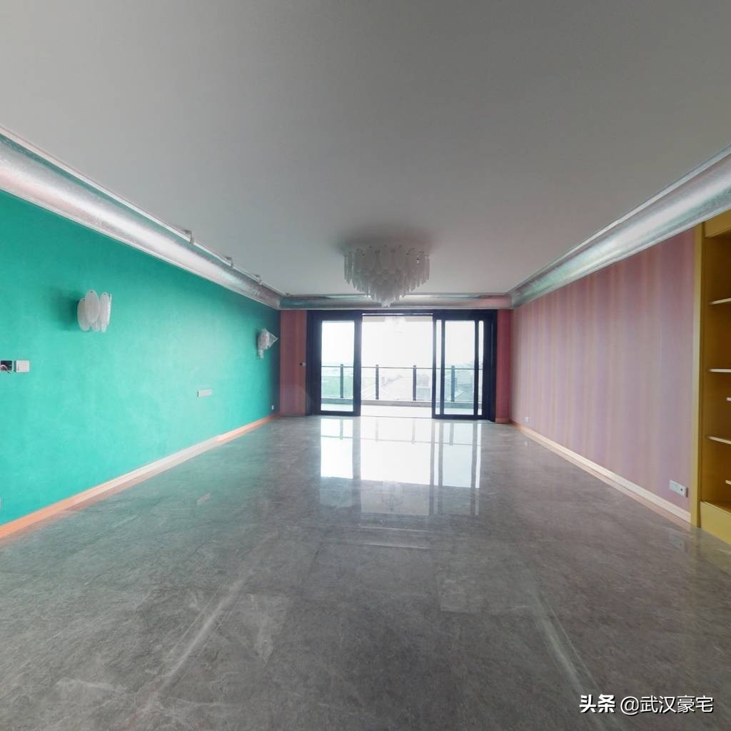 纯水岸小区114平米经典两室一厅,纯水岸东湖天屿二期352平精装