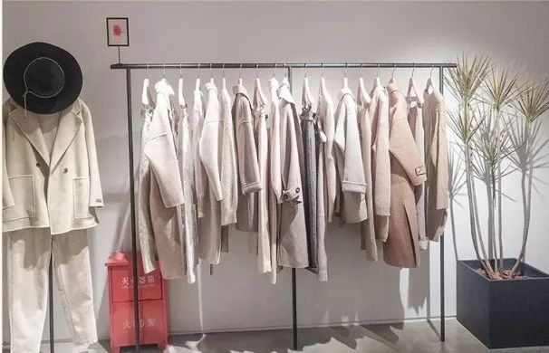 服装竞争激烈,服装行业现状和破局