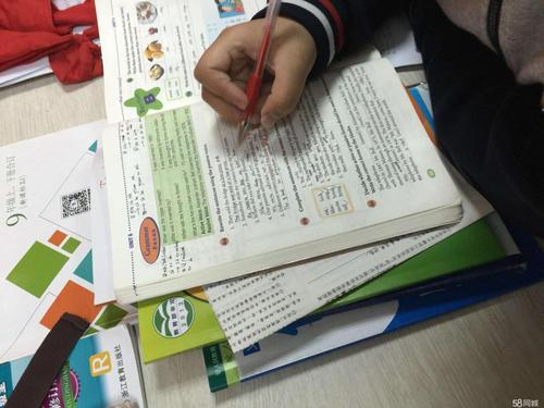 孩子写字慢做作业慢怎么办,一个动作解决90%孩子写字又慢又累