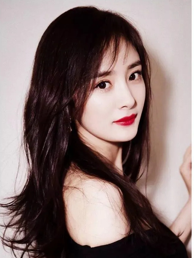 额头扁平还是饱满好看,扁平额头变饱满额头