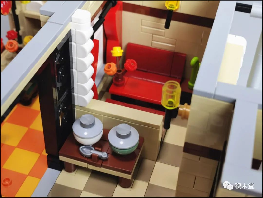 5100披萨店,5000元披萨