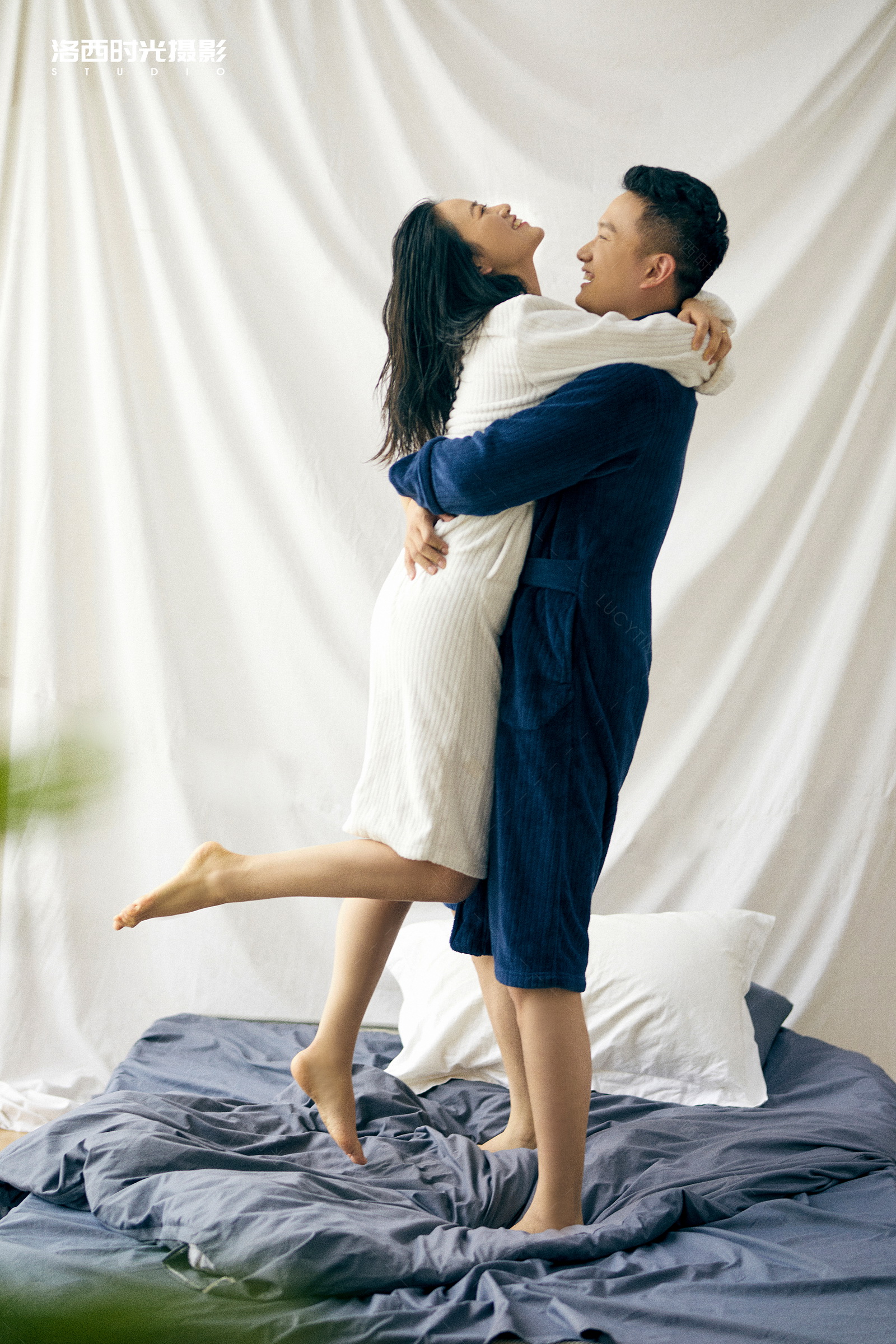 洛阳2019年10月17日婚纱摄影,创意婚纱照拍摄洛阳