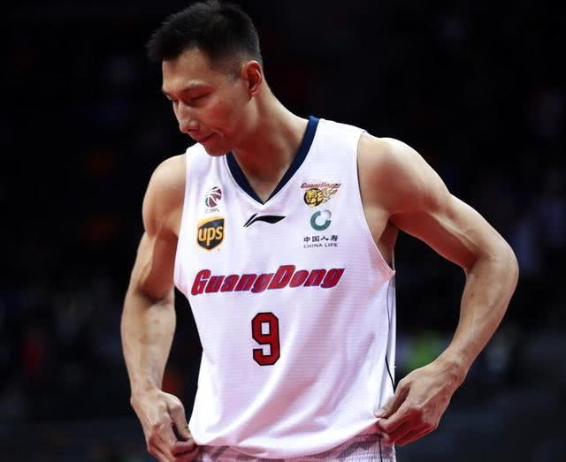 易建联最近新消息视频,易建联最近的视频