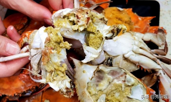 蒸螃蟹的正确蒸方法,蒸螃蟹不乱跑的技巧