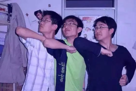 宿舍群聊名字最具创意,宿舍的群聊什么名字最好听