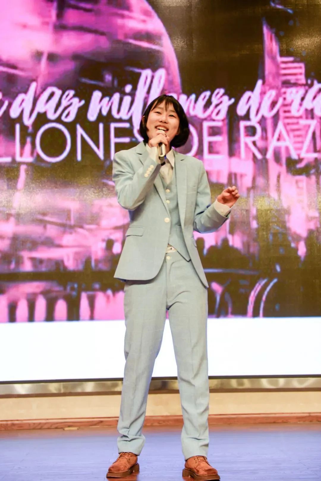 青年毛主席,榜首进一中!他曾就读的长沙市一中究竟有多牛?