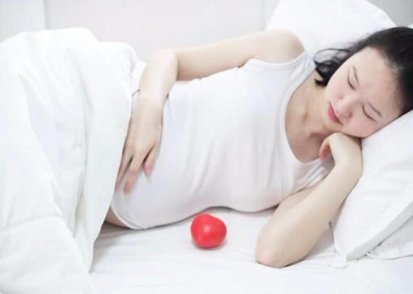 孕早期孕吐老公安慰我怎么回复,孕期孕吐老公心疼