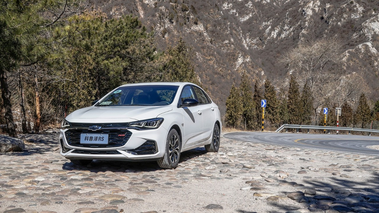 雪佛兰全新科鲁兹rs赛道动态表现,雪佛兰科鲁泽rs三缸车能不能买
