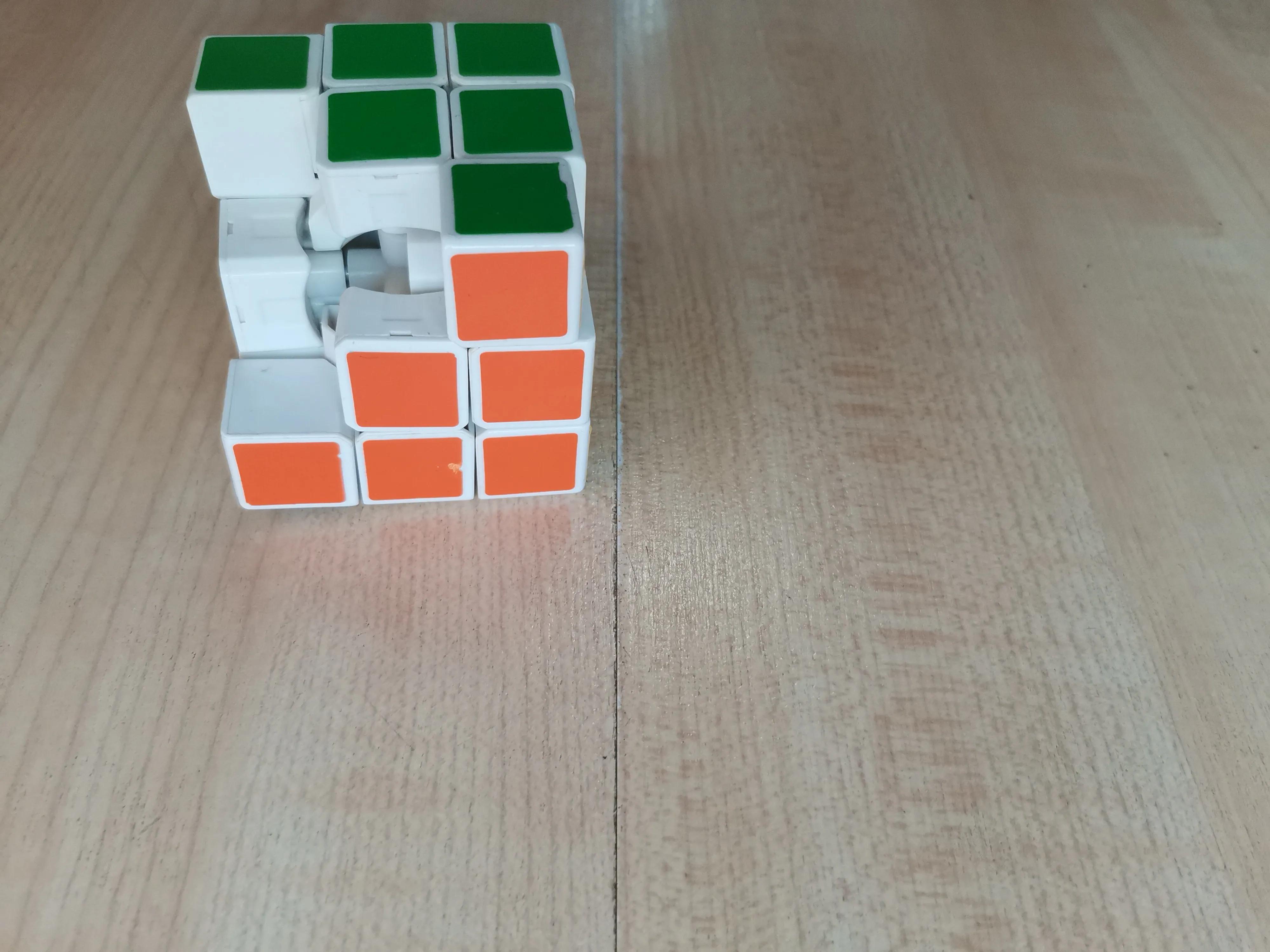 魔方诀窍10秒搞定初学者,魔方新手入门1-7步全网最简单