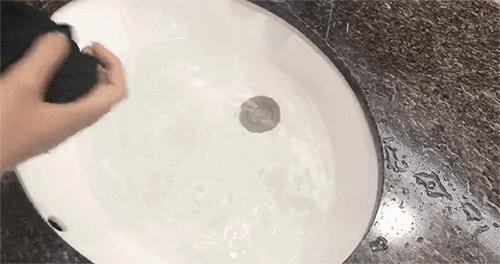 优衣库黑科技短袖,优衣库蒸汽黑科技