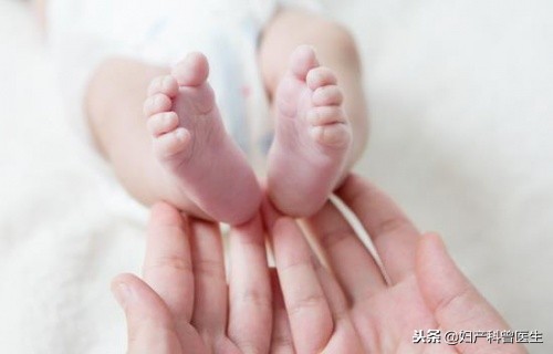 身上多毛一定是多囊卵巢综合征吗,多毛痤疮月经不调就是多囊卵巢吗