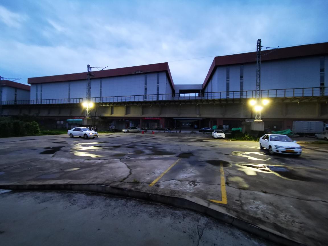 姝︽眽椹炬牎澶у瀷鍩硅鍩哄湴浼樻儬鍥㈣喘,姝︽眽椹炬牎鍥㈣喘