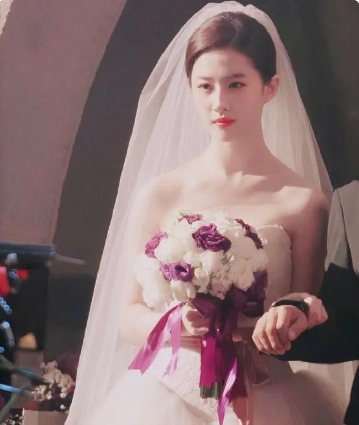 入门必看言情小说书单,十年书龄推荐高质量言情小说