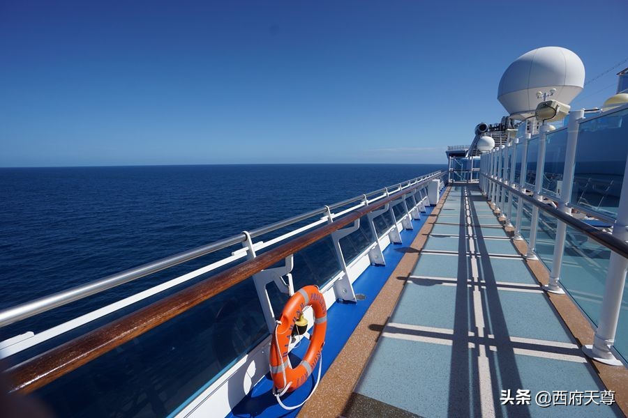 海员的真实生活和工资,90后海员航行5万海里