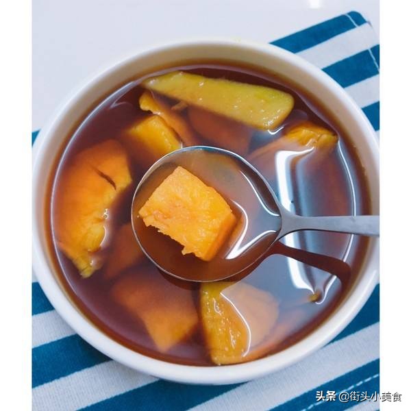 宝妈月子里吃什么菜好,宝妈月子里吃什么比较有食欲