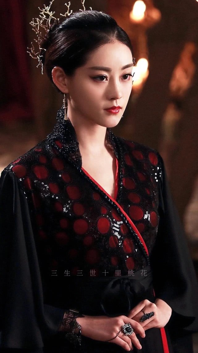 三生三世知鹤和东华关系,三生三世玄女片段