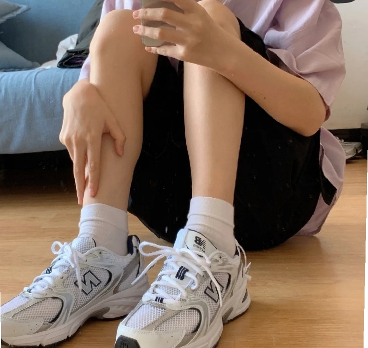 选择怎样的老爹鞋不累脚又好看,快来看看好看又好穿的老爹鞋