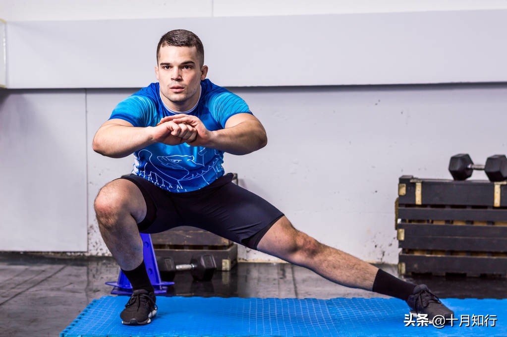 大腿内侧松弛有赘肉，多练这几个动作，让双腿更加修长紧致