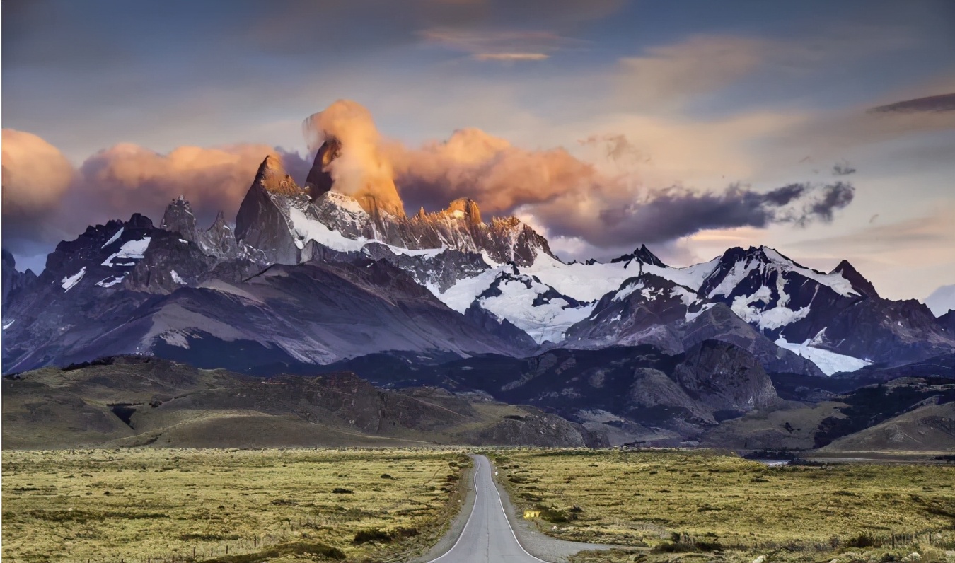 全新疆自驾游路线推荐,南北疆大环线自驾游线路推荐