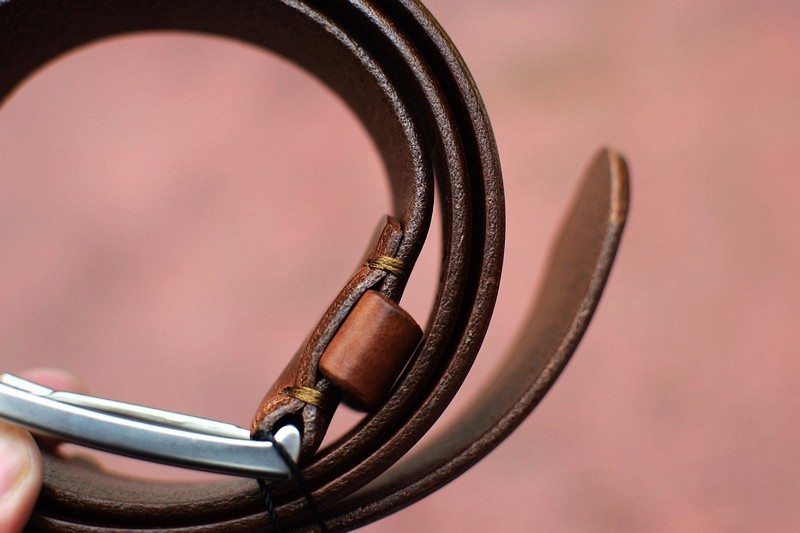 针扣头层男士皮带,男士休闲商务腰带自动扣百搭皮带