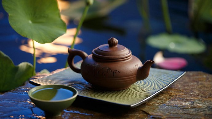 荷叶茶的正确饮用方法,夏天更适合喝荷叶茶