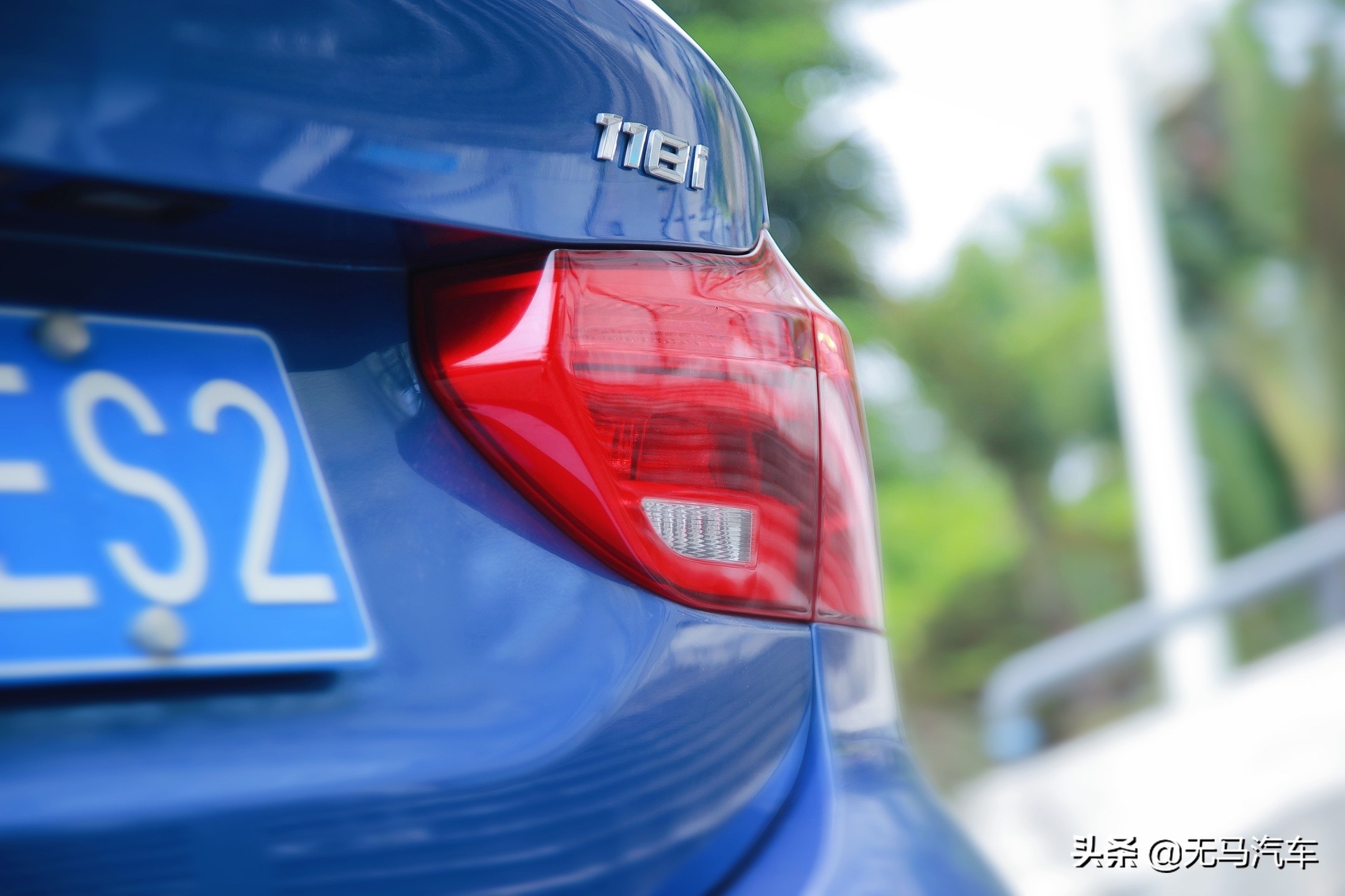 2013款宝马118i试驾视频,宝马118i时尚款值不值得买