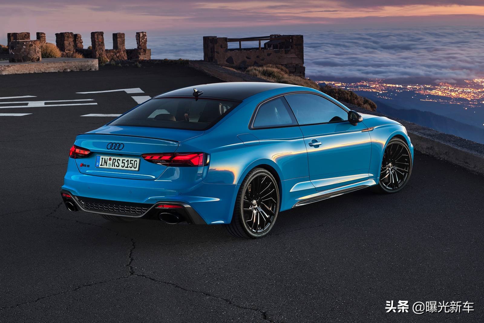 奥迪rs52022款报价,奥迪rs52022款国外价