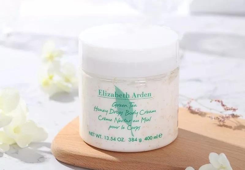 林允美白秘籍是坚抹身体乳!评测英皇室百年牌子身体乳有多好用?