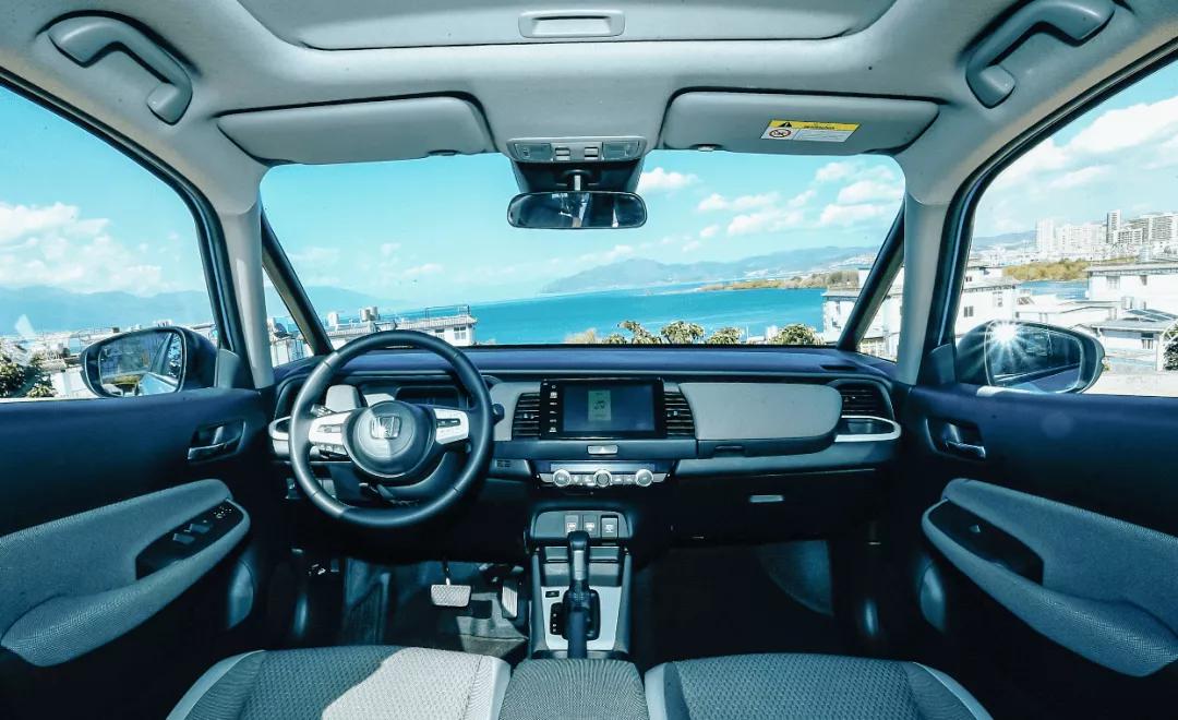 来福酱与飞度什么关系,10万块钱买国产车还是买飞度