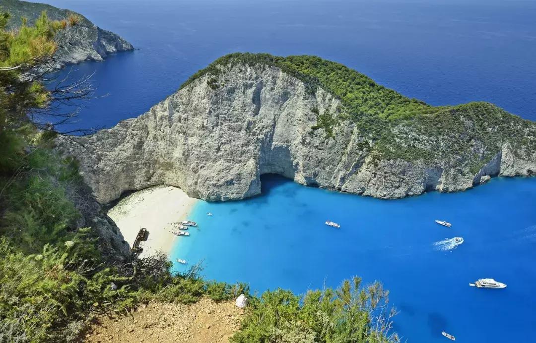 旅游便宜小众国家,最值得去的十个小众国家