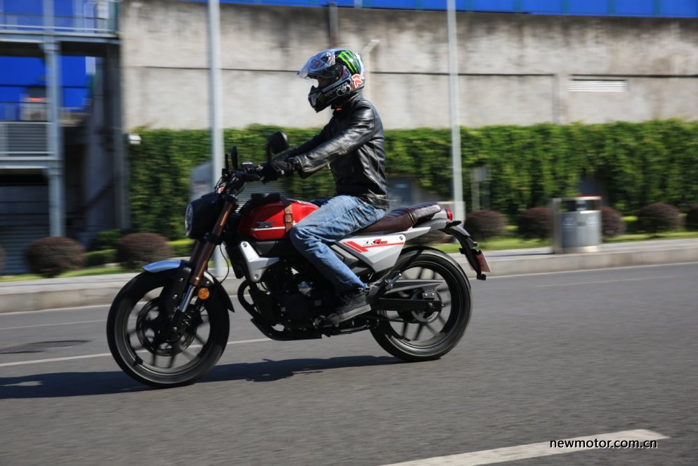 力帆DK150复古提车感受,力帆kp150