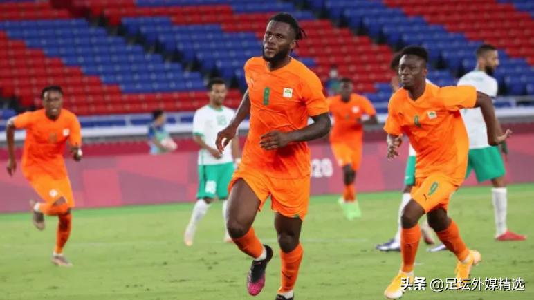 ac米兰中场凯西,巴萨签科特迪瓦中场凯西